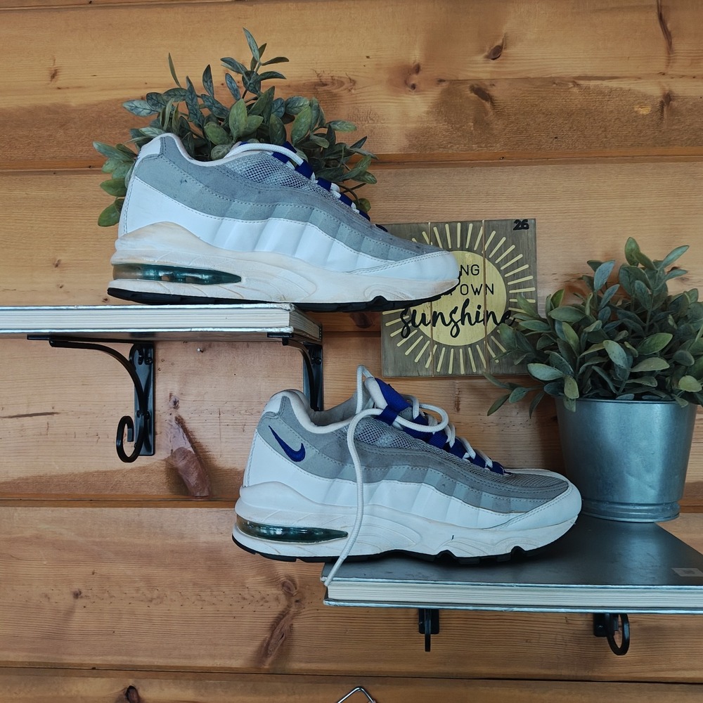 wmns air max 95 wm 336620-100‎ purple hornets colorway size US 6.5 UK 4 2010 - Picture 2 of 7